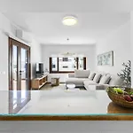 Casa Conchi * 卡门港